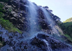 蓝冠注册景区票务系统和黄岩大瀑布达成合作协议